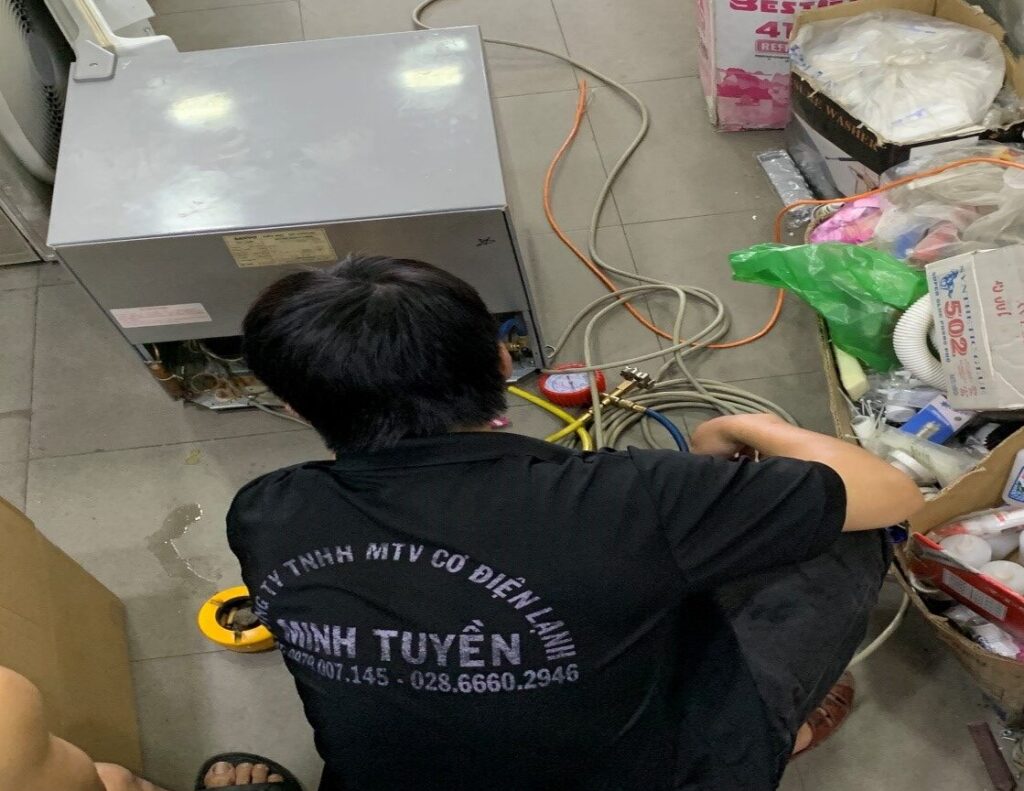 sửa tủ lạnh đường Bạch Đằng