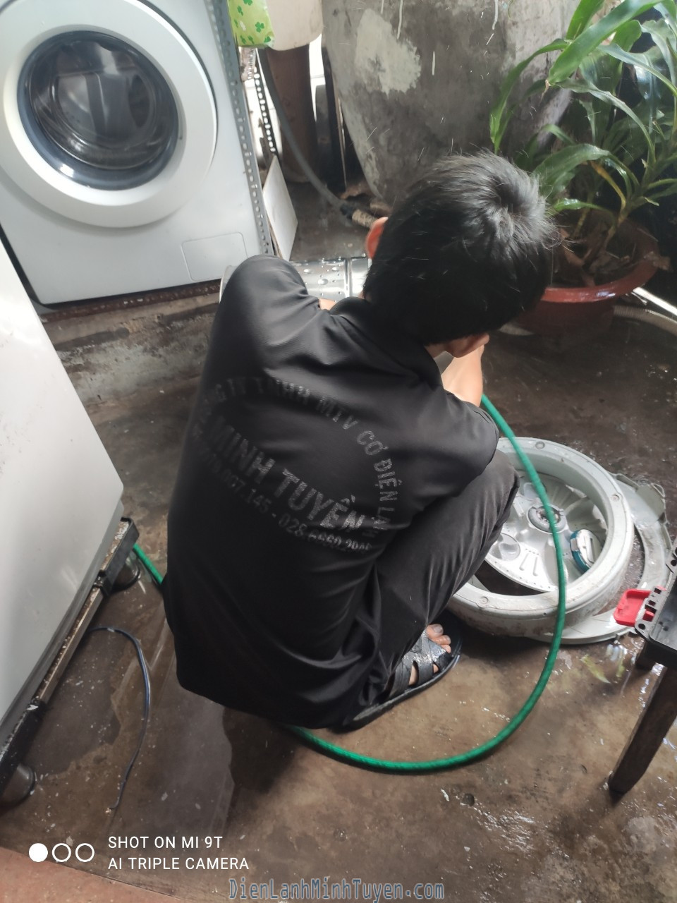 ve-sinh-may-giat-duong-Le-Quang-dinh