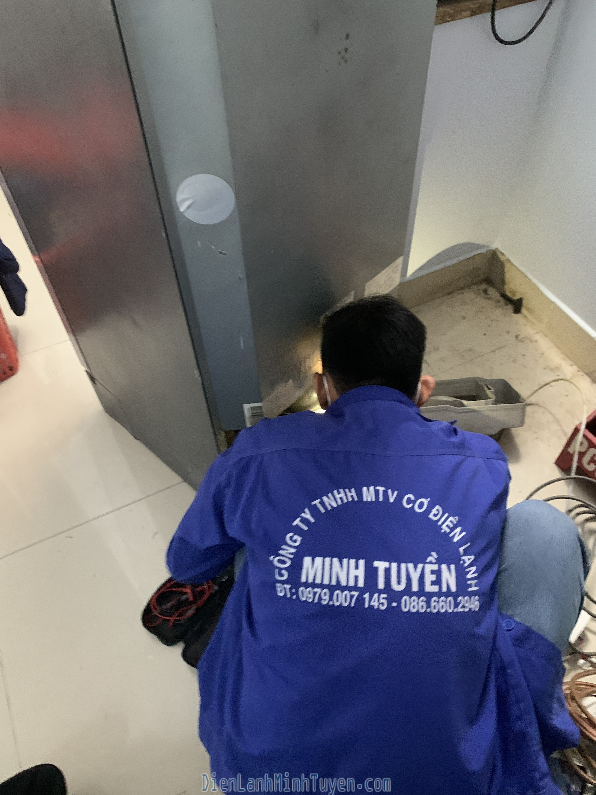 sua-tu-lanh-quan-tan-phu