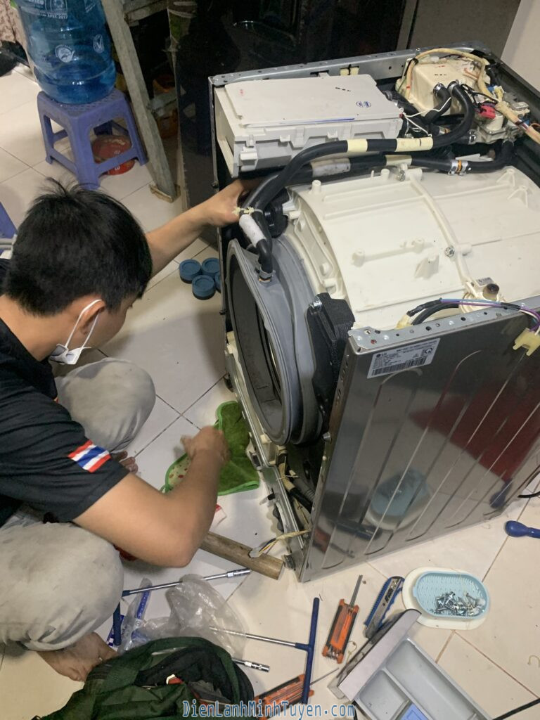 Sửa máy giặt đường Cách Mạng Tháng Tám sua-may-giat-duong-cach-mang-thang-tam